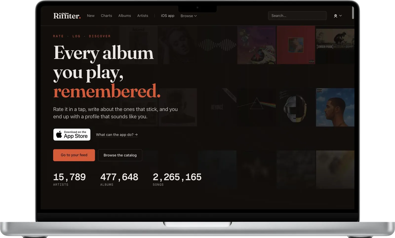 The site's homepage, showing counters for 15,789 artists, 477,648 albums and 2,265,165 songs.